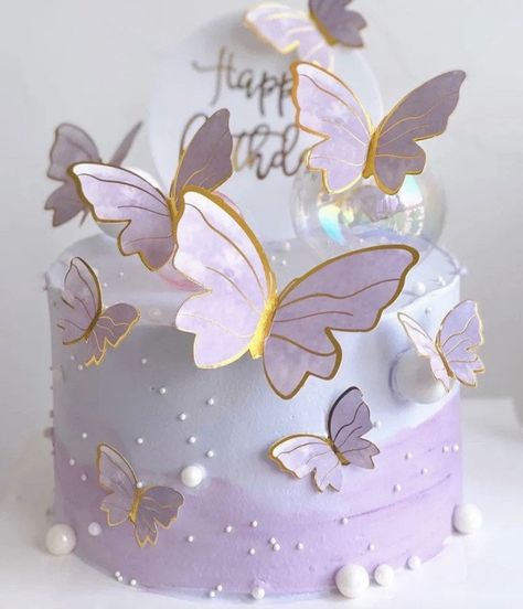 Purple Butterfly Cake, Butterfly Cake Decorations, Butterfly Cupcake Toppers, Butterfly Birthday Cakes, Butterfly Cake Topper, Idee Babyshower, Butterfly Birthday Party, Purple Cakes, Butterfly Cake