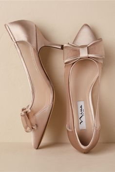 Courtesy of BHLDN; W Courtesy of BHLDN; Wedding shoes ideas. Winter Bridal Accessories, Hak Tinggi, High Heels Classy, Footwear For Women, Toe Post Sandals, Heels Classy, Studded Heels, Satin Pumps, Prom Shoes