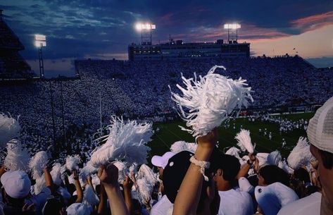 Penn State White Out, Penn State Game, Gameday Fashion, Beaver Stadium, Food Games, Penn State Football, Frat Parties, Penn State University, Happy Valley