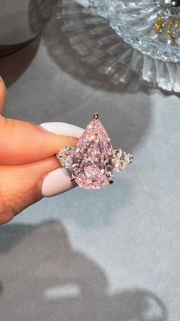 Ori Vechler 𝗗𝗶𝗮𝗺𝗼𝗻𝗱𝘀 on Instagram: "One For Every Day 😇💍" Pink Diamonds Engagement, Colored Diamond Jewelry, Big Engagement Rings, Dream Wedding Ring, Pink Diamond Ring, Dream Engagement Rings, Big Rings, Beautiful Engagement Rings, Fancy Diamonds