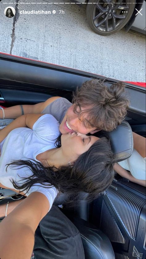 Finny Smith, Claudia Tihan, Teenage Love, Shotting Photo, Photographie Inspo, Couples Vibe, The Love Club, Cute Couples Photos, Couples Goals