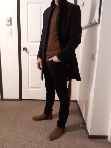 Black Over Coat Outfit Men, Dark Brown Coat Outfit Men, Brown Overcoat Men Outfit, Grwm Men, Black Man Cardigan Outfit, Black Overcoat Men Outfit Street Styles, Black Coat Outfit, Camel Boots, Expensive Clothes