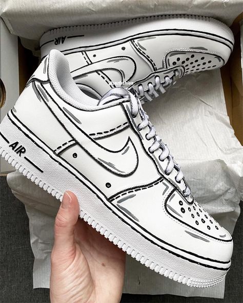 👟Price includes brand new pair of shoes (Nike Air Force 1 Low) +FREE SHIPPING ONLY FOR NETHERLANDS & BELGIUM.  👩🏼‍🎨 We work with: -special permanent paint(angelus brand) -2 extra protective layers(damage/scratchfree & waterproof) 🧼Cleaning the shoes: only with waterbased products on the paint, no acetone,no washing machine.   💘Wear them with love! A lot of hours goes in these artworks. So please be careful with them. 📩All shoes are made on request/order. NL/BE&EUROPE: 2-3 week Air Force 1 Cartoon, Af1 Shoes, Custom Af1, New Nike Air Force, Air Force 1 Custom, Custom Air Force 1, Cartoon Black, Custom Nikes, Air Force Ones