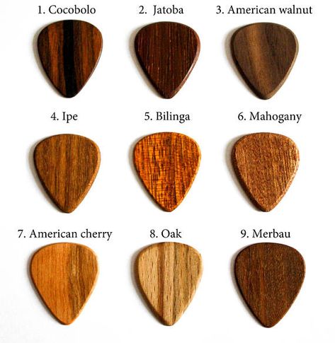 Harry Potter guitar and ukulele pick - Wooden pick - Wood plectrum - Wooden Harry Potter pick - Cust Wood Guitar Pick, Wood Inspiration, Wood Guitar, American Walnut, Wooden Jewelry, Guitar Pick, Ukulele, Walnut, Harry Potter