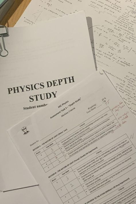 Gifted Student Aesthetic, Full Marks Motivation, Physics Engineering Aesthetic, Compsci Student Aesthetic, Ap Physics Aesthetic, Physics Vision Board, Romanticizing Physics, Year 12 Aesthetic, Romanticising Physics