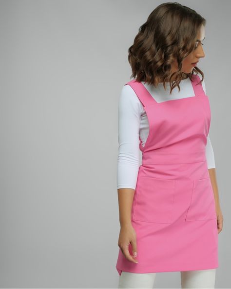 Pink Uniform Work, Spa Uniform Ideas Style, Salon Uniform Ideas, Nail Salon Uniform, Beauty Salon Uniform Ideas, Pink Uniform, Salon Uniform, Beauty Uniforms, Waiter Uniform