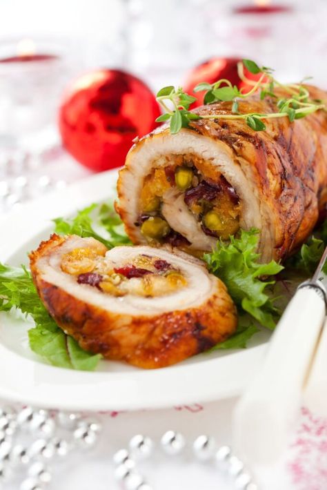 Gordon Ramsay Chicken Ballotine Chicken Ballotine Recipe, Gordon Ramsay Chicken, Chicken Ballotine, Gordon Ramsay Dishes, Cider Gravy, Stuffed Turkey Breast, Traditional Christmas Food, Gordon Ramsay Recipe, Stuffed Turkey