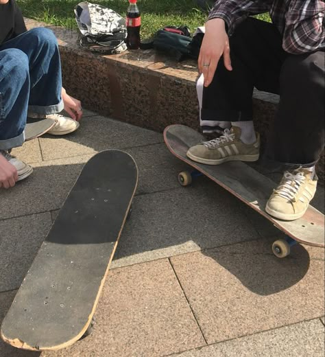 Skating Boarding Aesthetic, Skater Core, Skateboarding Aesthetic, Skate Vibes, Skate Aesthetic, Skateboard Aesthetic, Skater Vibes, Skate 3, Skating Aesthetic