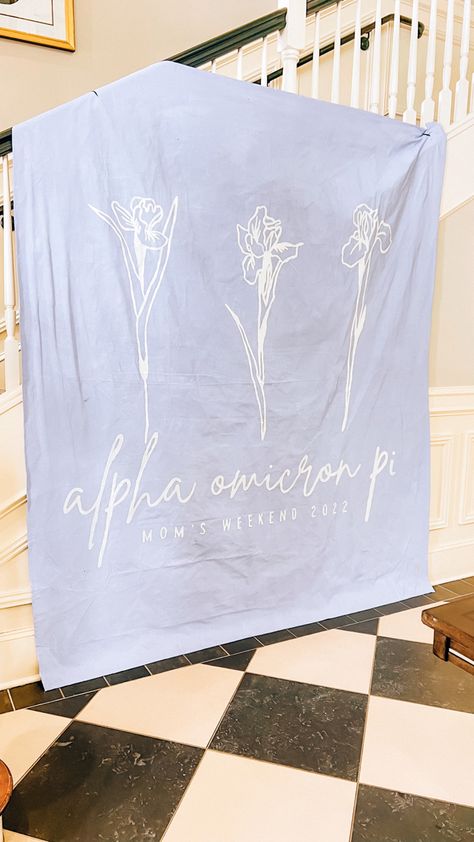 Sorority Recruitment Room Decorations Ideas, Moms Weekend Sorority Banner, Moms Day Sorority Banner, Flower Sorority Banner, Sorority Homecoming Banners, Philanthropy Banner, Sorority Banner Ideas, Sorority Activities, Senior Brunch