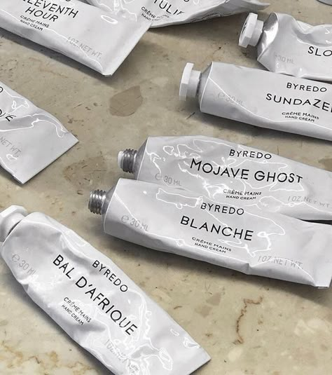 Terrence Loves You, Mojave Ghost, Cream Aesthetic, Ex Machina, Mgmt, Beige Aesthetic, White Aesthetic, Hand Cream, Aesthetic Photo