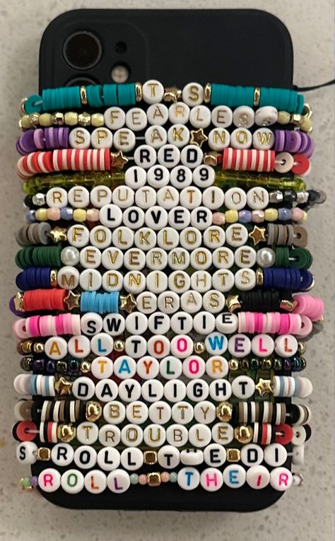 Swiftly Bracelet Ideas, Swiftie Bracelet Ideas, Swiftie Bracelets, Types Of Bracelets, Taylor Bracelets, Taylor Swift Nails, Swift Bracelet, Taylor Swift Jokes, Taylor Swift Birthday Party Ideas