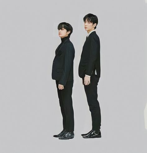 soobin and taehyung height difference bts txt Soobin And Taehyun Height, Yeonbin Height Difference, Soobin Height Difference, Taehyung Height, Soobin Height, Txt Height, Jimin Height, Huening Kai Yeonjun, Gimme Gimme More