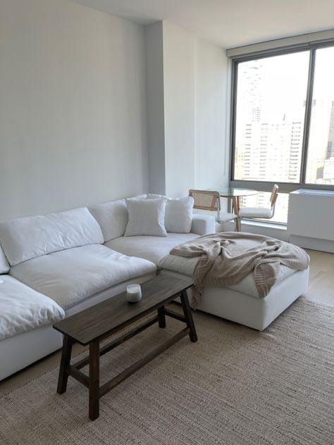 Costco Couch, Cloud Couch Living Room, Cream Sofa Living Room, White Couch Living Room, Apartment Couch, Couch White, Simple Couch, Couch Accessories, Cloud Couch