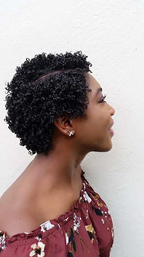 Natural Big Chop, Wash And Go Natural Hair, Big Chop Natural Hair, Cabello Afro Natural, Hair Goal, Twa Hairstyles, Natural Hair Cuts, Natural Hair Short Cuts, Short Hair Images