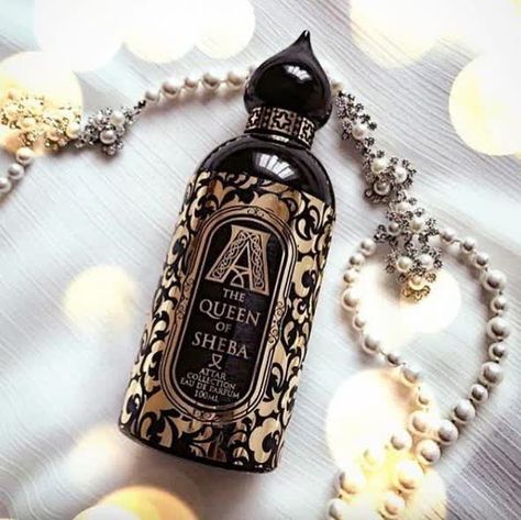 Seductive Perfume, Niche Perfume, Woody Fragrance, Luxury Perfume, Packing Design, Perfume Collection, Dog Tag Necklace, Beautiful Pictures, Perfume Bottles