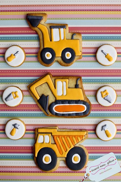 Construction Cookies~                       by Dessert Menu, Please, via Flickr, Orange  truck Construction Cookies, Sugar Cookie Designs, Desserts Menu, Pretty Cookies, Construction Party, Cookies For Kids, Fancy Cookies, Creative Cookies, Beautiful Cookies