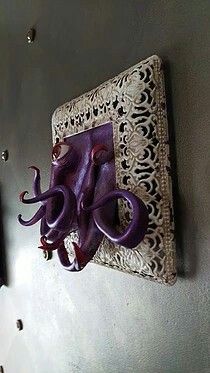 Lovecraftian Horror frame Lovecraft Decor, Lovecraftian Home Decor, Tentacle Halloween Decoration, Cthulhu Bathroom, Cthulhu Sculpture, Eldritch Horror Tentacles, Tentacle Art, Lovecraftian Horror, Kraken