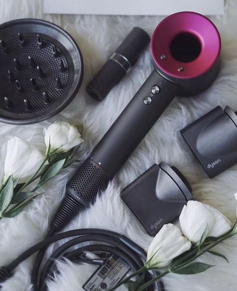 Hair Dryer Set, Hair Tool Set, Blowdry Styles, Dyson Hair, Dyson Hair Dryer, Dyson Supersonic, Professional Hair Dryer, Heat Styling, Different Hair Types