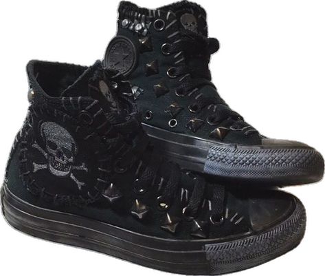 Grunge Shoes Men, Goth Shoes Men, Gothic Outfits Men, Imp Oc, Emo Shoes, Grunge Shoes, Goth Shoes, Male Style, Goth Aesthetic