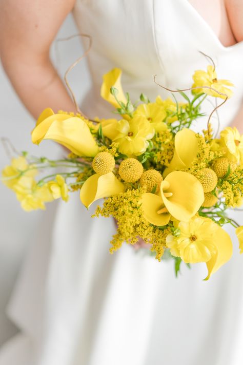 Yellow Wedding Florals, Bright Winter Wedding, Yellow Bouquet Wedding, Wedding Theme Winter, Wedding Bouquet Yellow, Yellow Themed Wedding, Yellow Bridal Bouquet, Hutton House, Modern Winter Wedding