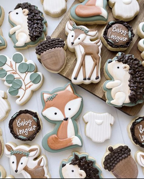 Forest Animal Cookies Woodland Creatures, Woodland Sugar Cookies Baby, Forest Animal Cookies, Woodland Cookies Baby Boy, Woodland Decorated Cookies, Fox Sugar Cookies, Woodland Cookies Decorated, Wolf Baby Shower Theme, Woodland Sugar Cookies