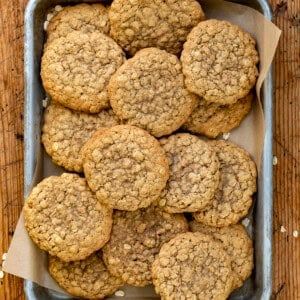 Oatmeal Cookies Bakery Oatmeal Cookies, Snickerdoodle Oatmeal, I Am Baker Recipes, Ginger Oatmeal, Meals For Seniors, Cookies Snickerdoodle, Oatmeal Scotchies, Recipes Baked Goods, Bran Muffin Recipes