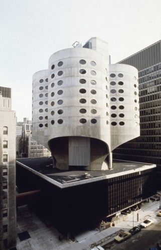 Leading architects fight to save Chicago’s historic Prentice Women’s Hospital Architecture Unique, Brutalism Architecture, Brutalist Buildings, Unusual Buildings, Living Modern, Interesting Buildings, Brutalist Architecture, Amazing Buildings, Unique Buildings