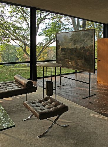 sala Glass House Interior, Phillip Johnson Glass House, Glass House Philip Johnson, Philip Johnson Glass House, Architecture Degree, Library Seating, Farnsworth House, Philip Johnson, Container Architecture