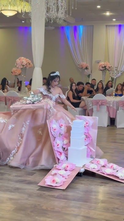 Aylin’s surprise gift 🤩 #djponcesa #quinceañera #sanantonioquinceañera - YouTube Quinceanera Gift Box Ideas, Quinceanera Presents, Quincenera Gifts, Surprise Gift Quinceanera, Surprise Gift For Quinceanera Ideas, Fifteen Birthday Ideas, Quince Surprise Gift Ideas, Surprise Gift Box Ideas Quinceanera, Quince On A Budget