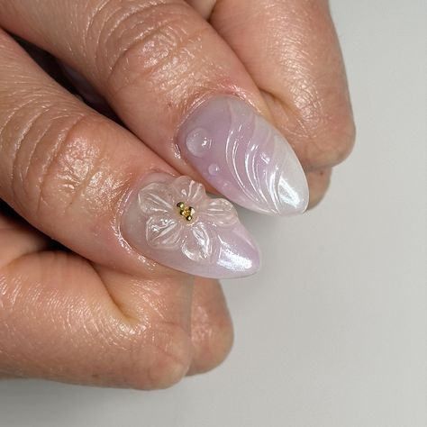 🌸SPRING BLEND 💖 These soft blend of colours with the added 3d textures is just muahhhh chefs kiss* 😚🤌🏼 Swipe for before and after gel ext application 💫 💖gel ext + level 2nail art 🌸custom press ons available through dm or Etsy link in bio 😚book an appointment via link in bio #nails #nailsnailsnails #nailsofinstagram #nailart #nailaoftheday #gelextensions #nailinspiration #nailinspo #springnails #summernails #3dflowernails #holidaynails #pinterestinspired #pinterestnails #chromenails #3d... 3d Nail Art Gel, Easy 3d Nail Art, Cute 3d Nails, Blossom Gel Nail Art, Gel 3d Nail Art, 3d Gel Nails, Blooming Gel Nail Art, Bio Nails, 3d Flower Nails