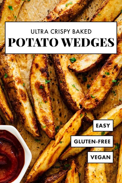 Baked Potato Wedges Recipe, Healthy French Fries, Baked Potato Wedges, Crispy Potato Wedges, Crispy Baked Potatoes, Potato Wedges Recipe, Wedges Recipe, Potato Wedges Baked, Homemade French Fries