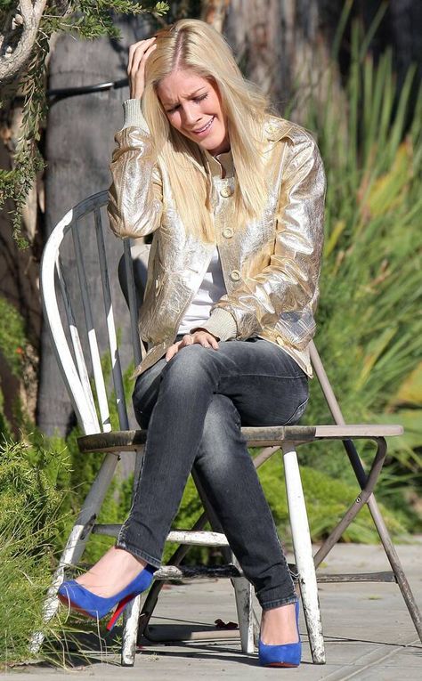 Why So Blue, Heidi? from Heidi Montag and Spencer Pratt's Most Over-the-Top Photo Shoots on E! Online Heidi And Spencer Pratt, Spencer Pratt, Celebrity Culture, Drama Queen, Zooey Deschanel, Rich Girl, Over The Top, Top Photo, Just Girly Things