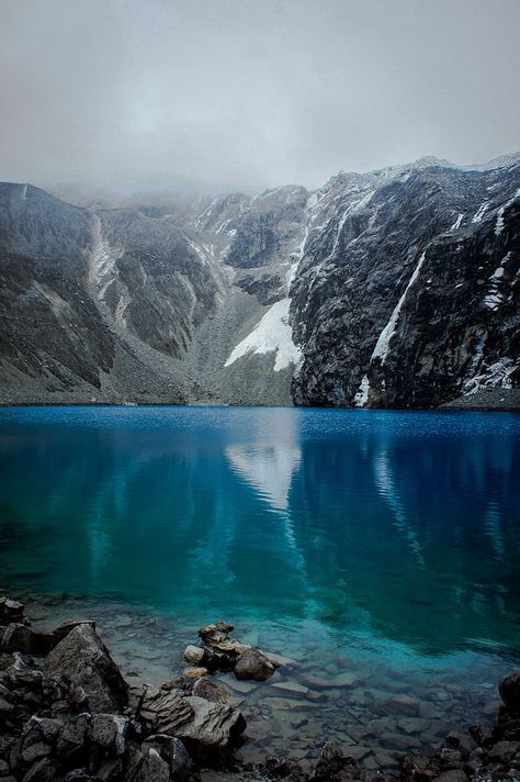 Lagunas de Huaraz: ¿cuáles son y cómo llegar? Peru Vacation, Alpine Lake, Peru Travel, Beautiful Villages, Tourist Spots, Day Hike, Plan Your Trip, Beautiful Landscapes, Trekking