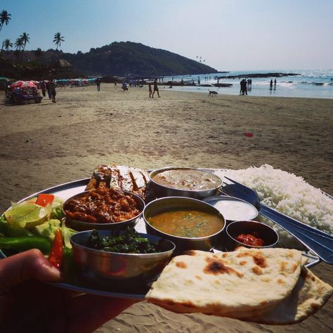 An Insider's Guide to Goa: The Best Restaurants in Vagator - Global Gallivanting Travel Blog Goa Food, Goa Travel, A Day In My Life, Day In My Life, Star Wars Love, Travel India, Goa India, Cute Love Couple Images, Digital Nomad