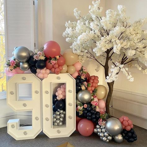 𝐆𝐑𝐀𝐍𝐃 𝐄𝐕𝐄𝐍𝐓𝐒 & 𝐃𝐄𝐂𝐎𝐑 on Instagram: “90TH birthday celebrations @liv_cricketclub 💖” 90th Birthday Party Decorations Diy, 90th Birthday Ideas For Grandma, 100 Birthday Party Ideas Decoration, 90 Birthday Party Ideas Decoration, 90 Birthday Party, 90th Birthday Ideas, 90th Birthday Party Ideas, 90th Birthday Party Decorations, 90 Birthday