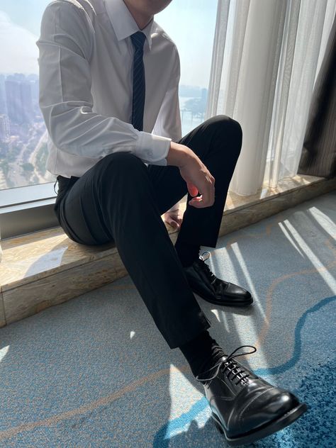 Black White Formal Outfit Men, Black Shoes Outfit Men Formal, Black Pants And White Shirt Outfit Men, Black And White Formal Outfit Men, White Shirt Black Pants Outfit Men, White Shirt Black Pants Outfit, Black And White Outfit For Men, Shatter Me Tahereh Mafi, Black Pants Outfit Men