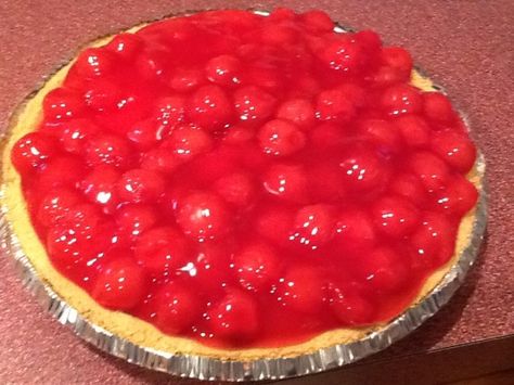 Make and share this Cherry-O-Creamy Cheesecake Pie recipe from Genius Kitchen. Cherry Cream Pie, Lemon Concentrate, Cheesecake Pie Recipes, Cheesecake Recipes Philadelphia, Cherry Cheesecake Recipe, Cream Cheese Pie, Canning Cherry Pie Filling, Cheesecake Pie, Canned Cherries