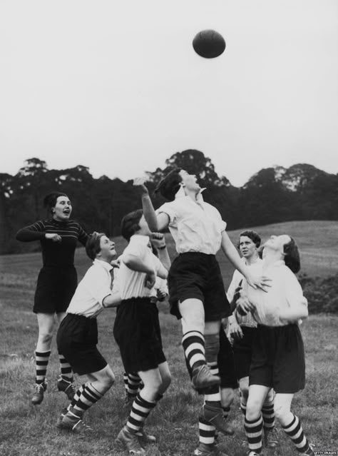 Girls Playing Football, Bedford England, Goodison Park, Fantasy Sports, St Helens, Sport Body, Playing Football, The Secret History, Football Match