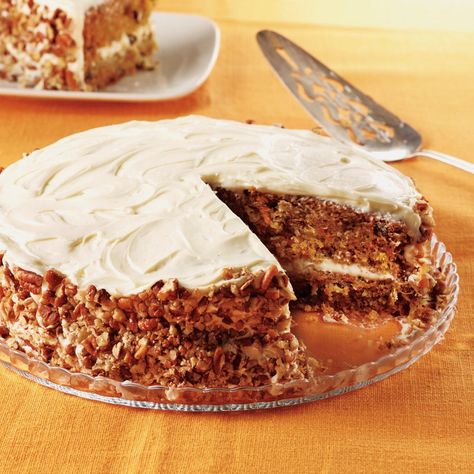 Can't have an #Easter celebration without the perfect Carrot Cake for dessert. See our top-rated recipe for carrot cake. #HEBrecipe Carrot Cake Frosting, Vegan Carrot Cake Recipe, Vegan Carrot Cake, Vegan Carrot Cakes, Desserts Vegan, Pumpkin Bars, Carrot Cake Recipe, With Cream Cheese Frosting, Food Blogs