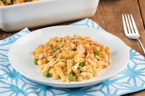 Tuna Mac And Cheese, Kraft Mac And Cheese, Sauce Cheddar, Tuna Casserole Easy, Kraft Mac N Cheese, Mac And Cheese Casserole, Seven Layer Salad, Noodle Casserole Recipes, Cheesy Mac And Cheese