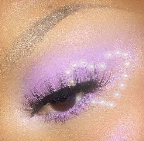 Graphic Face Makeup, Cool Eye Makeup, Lavender Palette, Melanie Concert, Gem Makeup, Rhinestone Makeup, Lavender Eye, Cute Eye Makeup, Graphic Makeup