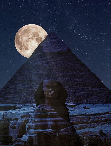 Egypt At Night, Ancient Egypt Aesthetic, Ancient Thebes, Egypt Aesthetic, Pyramids Egypt, Giza Egypt, Ancient Egypt Art, Arte Alien, Egypt Tours