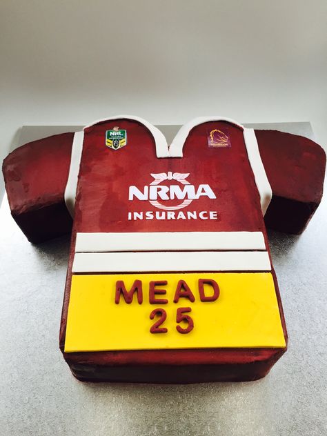 Brisbane Broncos NRL Jersey Birthday Cake Nrl Party Decorations, Bronco Birthday Party Ideas, Broncos Cake Birthday, Denver Broncos Cake, Wwe Belt Cake, Nfl Cake, Brisbane Broncos, Party Themes, Cake Decorating