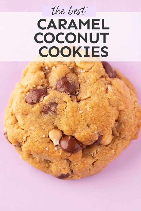 Copycat Levain Bakery Caramel Coconut Cookies Lorna Doone Cookies Recipe, New York Style Cookies, Caramel Coconut Cookies, Mini Cookies Recipe, Levain Bakery Cookie Recipe, Big Cookie Recipe, Mini Cookie Recipe, Coconut Caramel Cookies, Caramel Chips