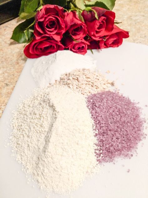 Milk Bath Diy, Epson Salt Bath, Rose Milk Bath, Milk Bath Recipe, Oatmeal Bath, Epson Salt, Baking Soda Benefits, Epsom Salt Bath, Getting Rid Of Dandruff