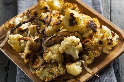 Roasted Cauliflower + Carmelized Onions | Clean Food Crush Oven Roasted Cauliflower, Roasted Cauliflower Salad, Bacon Cauliflower, Roasted Cauliflower Recipes, Home Fries, Cauliflower Salad, Clean Food Crush, Food Crush, Paleo Snacks