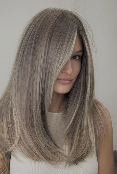 Beige Blond, Ash Blonde Hair Colour, Blonde Hair Transformations, Bronde Balayage, Bronde Hair, Ash Blonde Hair, Blonde Hair Looks, Brown Blonde Hair, Light Hair