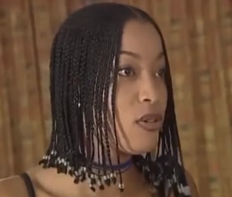 Nigerian Y2k, Afro Y2k, Nollywood Y2k, Nigerian Braids, Afro Hair Art, Natural Hair Pictures, Hair Like Wool, Y2k Hairstyles, Short Box Braids