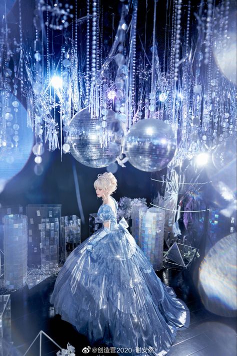 Birthday Concept, Cinderella Cosplay, Jewelry Dress, Sparkle Wedding Dress, Princess Core, Gibson Girl, Cinderella Dresses, Fantasy Dresses, Photoshoot Concept