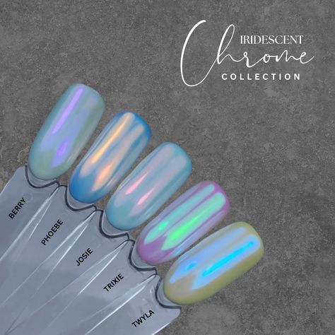 Iridescent Chrome Collection includes: Berry Josie Phoebe Trixie Twyla For tips and tricks on chrome application, click here 1g of product ** Please note this product is packaged in a 4g jar. The jar will NOT be full when you receive it** Jelly And Chrome Nails, Clear Chrome Nails, Mermaid Chrome Nails, Opalescent Nails, Chrome Nail Designs, Pure Makeup, Gorgeous Images, Pretty Tips, Mint Nails